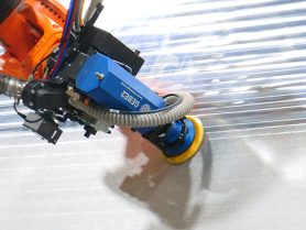 Ponçage robotisé de pièces métalliques et composites